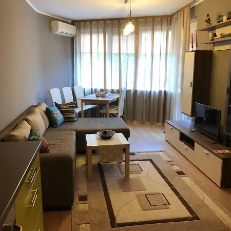 Mm Apartment *