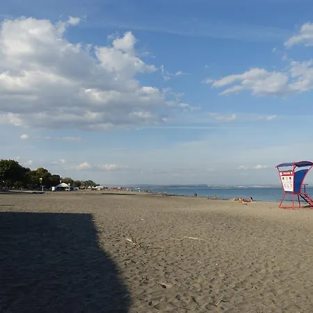 Mm Apartment Burgas